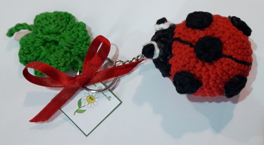 Portachiavi coccinella e quadrifoglio amigurumi e non solo - Made in Italy